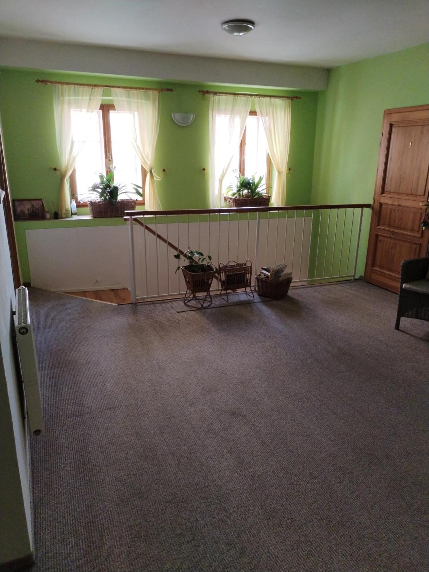 Hotel U Zvonu Кутна-Гора Экстерьер фото